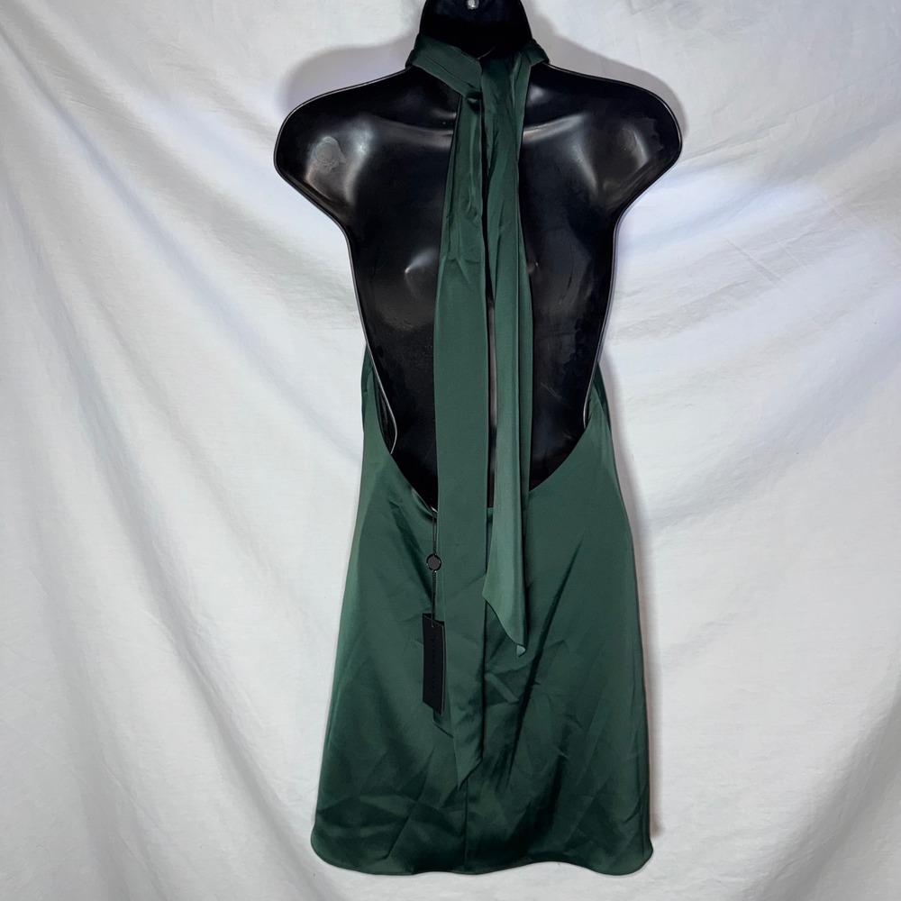 NWT Gianni Bini Taytum Satin Mini Dress Hunter Green Halter Keyhole Backless - Picture 3 of 7
